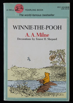 Front cover ofWinnie-the-Poohby A.A. Milne